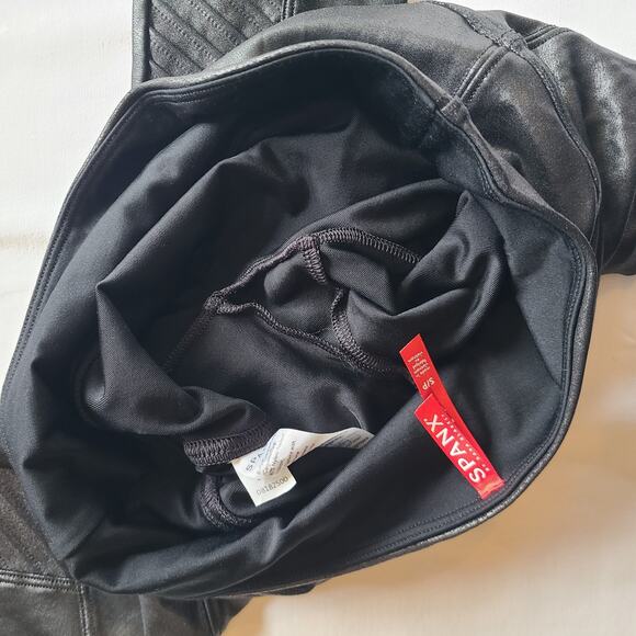 Spanx 20136R Full Length Moto Leggings Black Shiny Faux Leather Pants Size S - Picture 13 of 13